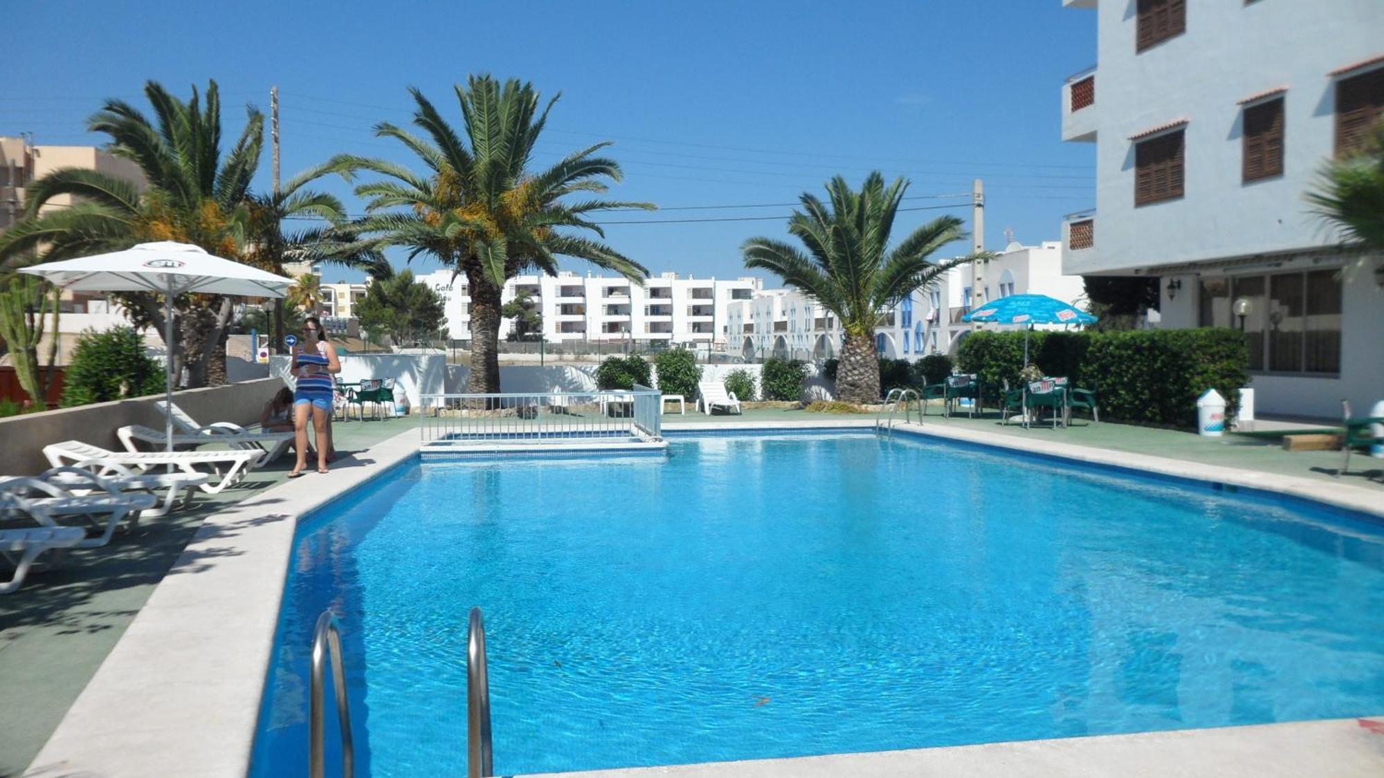 Apartamentos Alba Sant Antoni de Portmany Exterior foto
